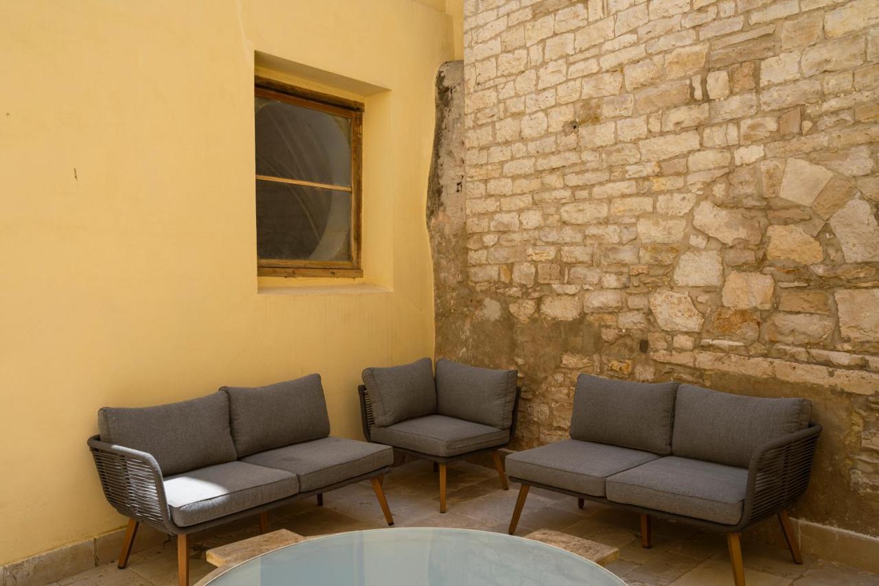 B&B Palazzo Vittoria 比谢列 外观 照片