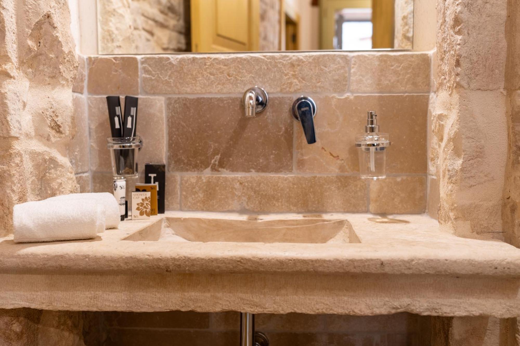B&B Palazzo Vittoria 比谢列 外观 照片